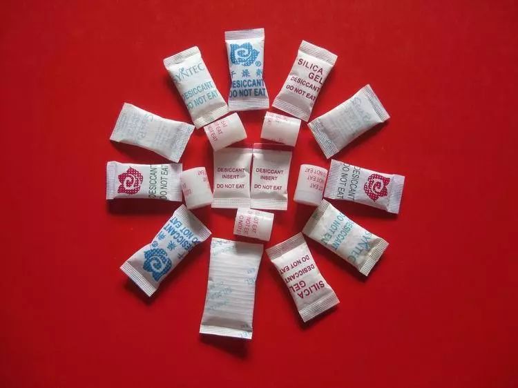 误食或入眼会引起极大伤害!这种几乎家家都有的东西,别让孩子随意触碰(图5)