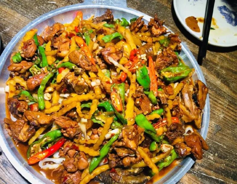 辣子鸡，为什么能为枣庄代言？(图2)