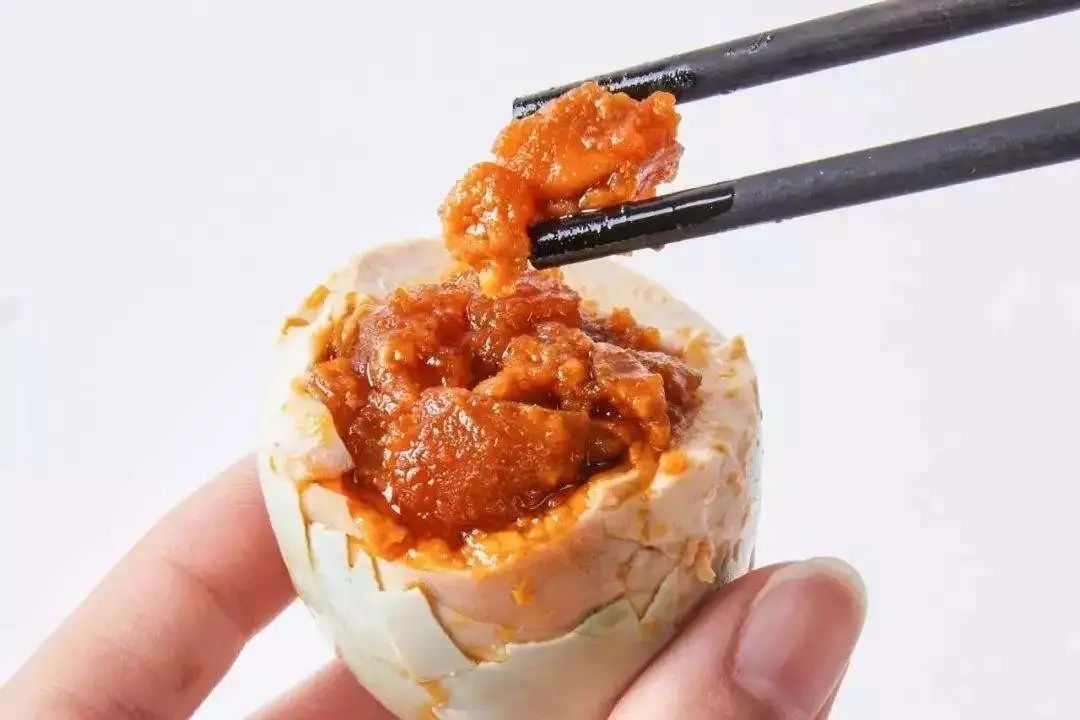 腌咸蛋的传统做法，不用裹泥不用盐水，28天流油起沙(图16)