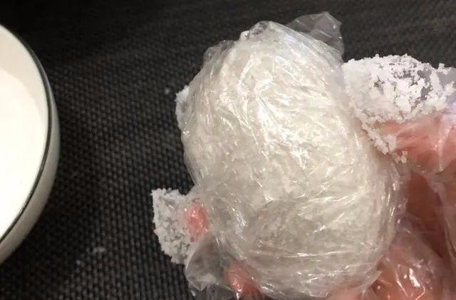 腌咸蛋的传统做法，不用裹泥不用盐水，28天流油起沙(图10)
