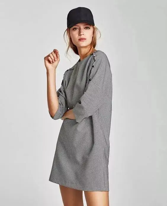 【实用】冬天的厚衣服这样收，不回潮，无折痕，省了3个大衣柜！(图16)