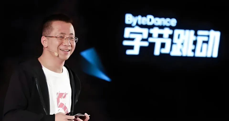 字节或开发国内最大规模模型；戚薇形象授权AI引争议；小红书AI治理升级 | AI圈又发生什么了(图4)