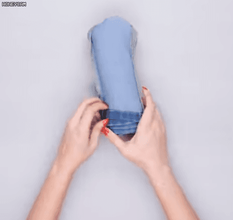 冬天厚衣服这样收，不回潮，无折痕，还省出个大衣柜！(图20)