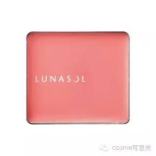 腮红的位置画对了吗？大丈夫（噗）小美君教你根据脸型填胭脂(图17)