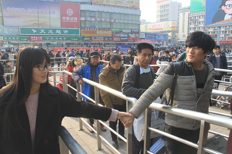异地恋分手别急着去找他，先做这一件事