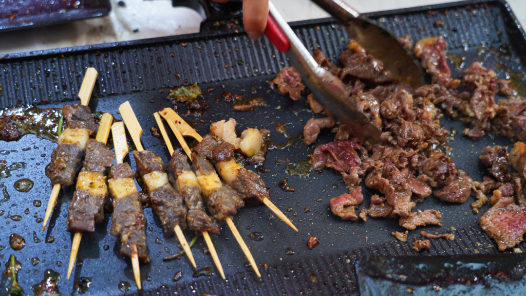 中华美食荟逛吃全攻略：在银川来场舌尖上的风味奇遇(图9)