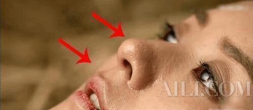 毛孔“插秧”肌“刮腻子”式底妆最终败给口罩 无暇底妆这么难？(图2)