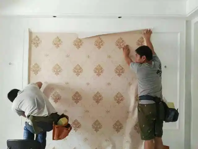 临时抱佛脚：墙面翻新直接贴壁纸行吗？(图1)