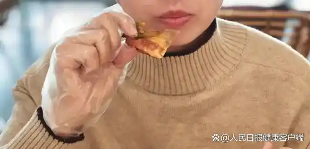 做噩梦、睡眠差……可能是你吃错了！7种饮食习惯会悄悄破坏睡眠(图4)
