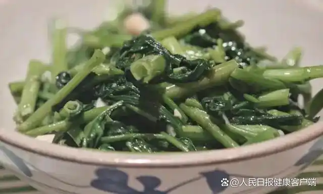 做噩梦、睡眠差……可能是你吃错了！7种饮食习惯会悄悄破坏睡眠(图8)