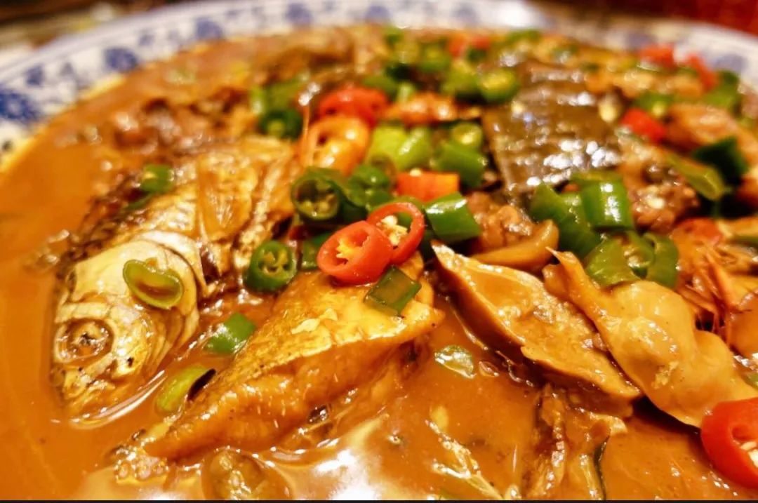 紧邻两大美食之都，藏着一个便宜又好吃的小城(图42)