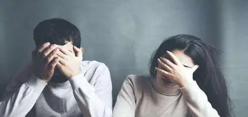 男友坚决分手后的挽回方法(15个实用技巧让你重获男友心)(图2)