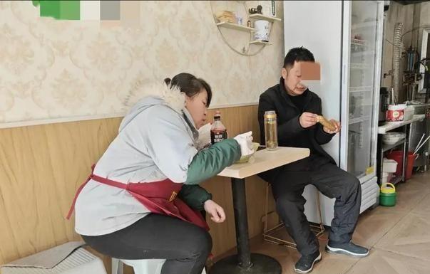 来聊城六次，发现聊城本地的餐馆都有这 5 个特点，第 3 个很赞(图4)