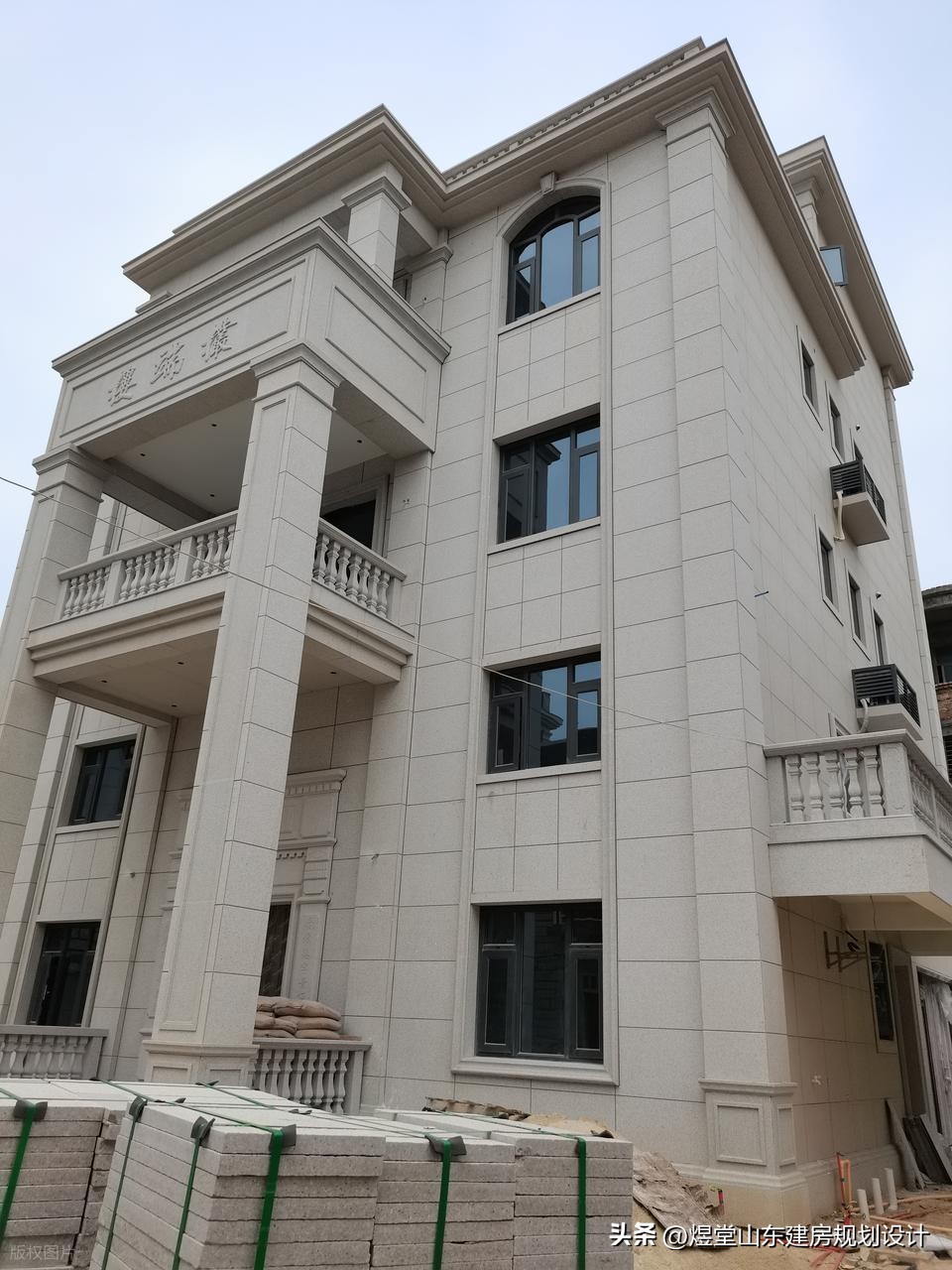 农村自建房外墙终极施工攻略！避开 开裂漏水坑，住几十年如新(图5)