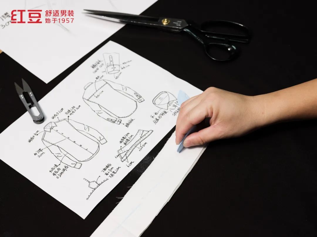 ​如何让中国男人穿衬衫更体面？(图7)