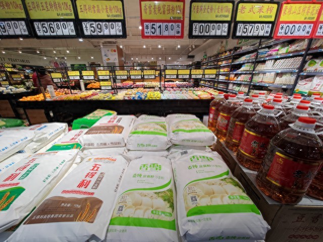 “看似清冷的粮油店，为什么始终屹立不倒？(图1)