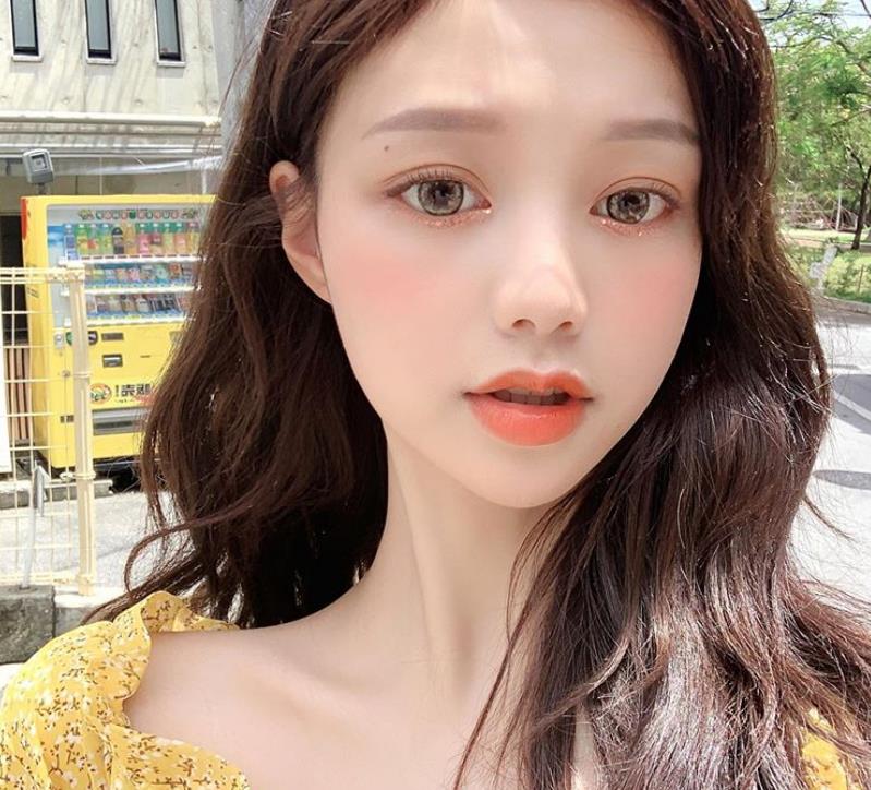 画眼线手残党看过来！韩国女生最喜欢的几种基本款眼线简单画法(图3)