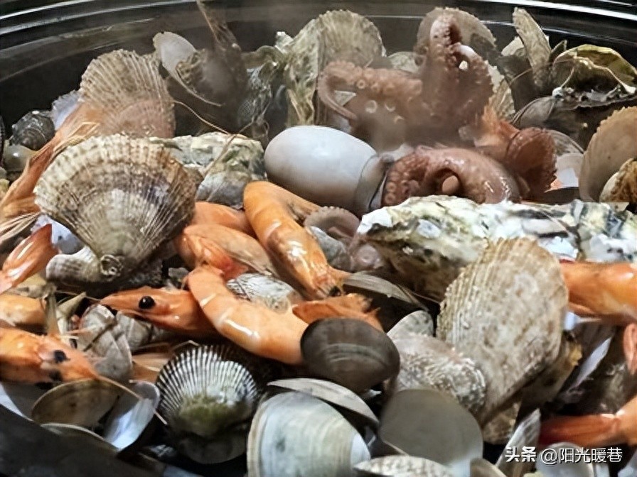 来青岛别只看海！本地人私藏美食全攻略，一口吃透海滨烟火气