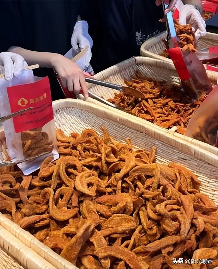 来青岛别只看海！本地人私藏美食全攻略，一口吃透海滨烟火气(图5)