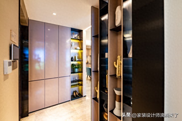 隔断鞋柜怎么设计好看实用?(图1)