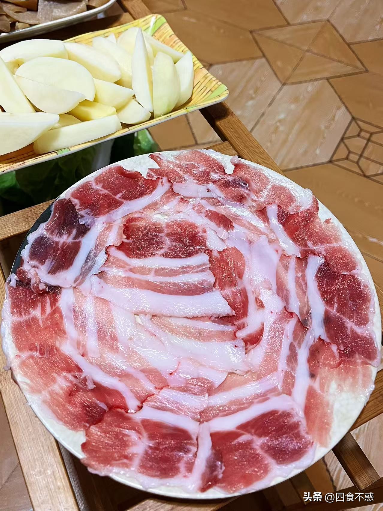 低调的昭通快藏不住了,其貌不扬的美食竟然这么好吃!(图17)
