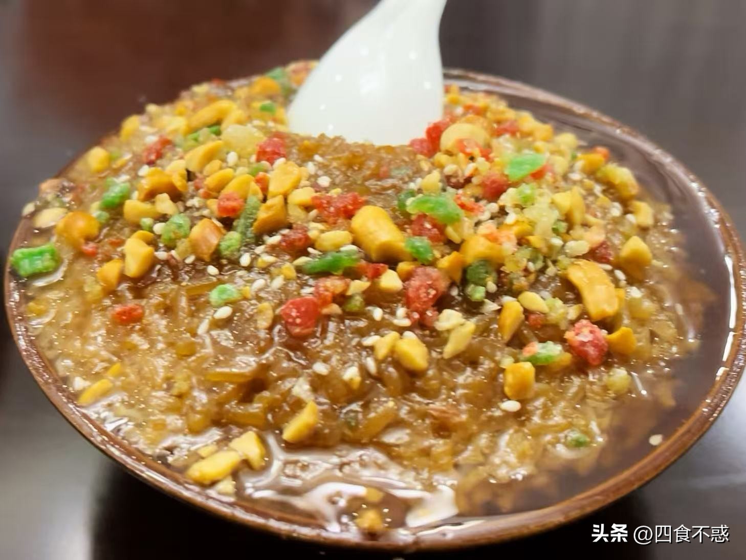 低调的昭通快藏不住了,其貌不扬的美食竟然这么好吃!(图25)
