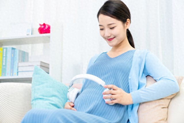“有孕吐”和“没孕吐”生出的娃，差距到底有多大？真相出乎意料