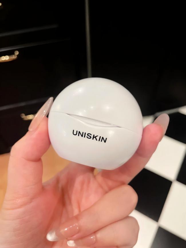 热门眼霜选购指南：不同类型黑眼圈适用眼霜有什么区别，好用的淡纹紧致眼霜推荐(图5)