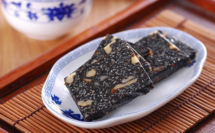 月经期间食用阿胶，会导致月经量少或排不干净