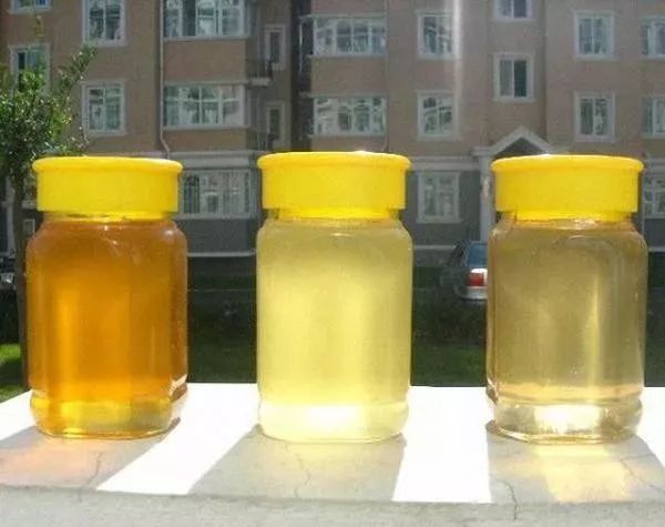 把白酒倒进蜂蜜里，假蜂蜜立刻现原形，再也不怕买到假的了！(图4)