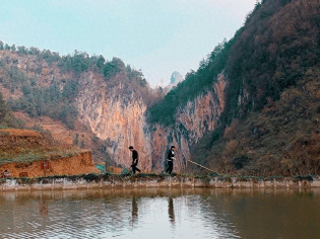 分手后别急着断联，这样做更容易挽回他！(图1)