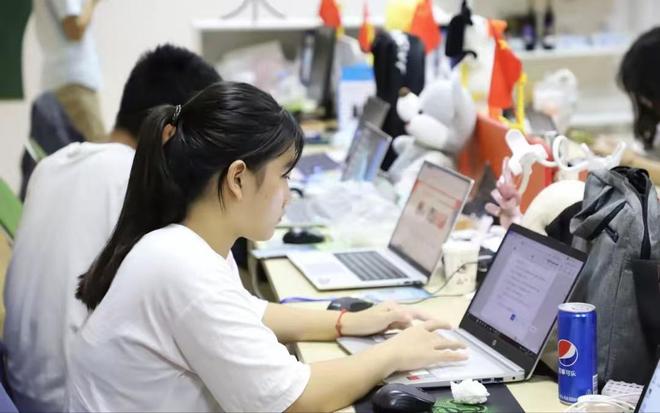 617分被985高校录取，竟然选择复读，背后原因太扎心了！(图4)