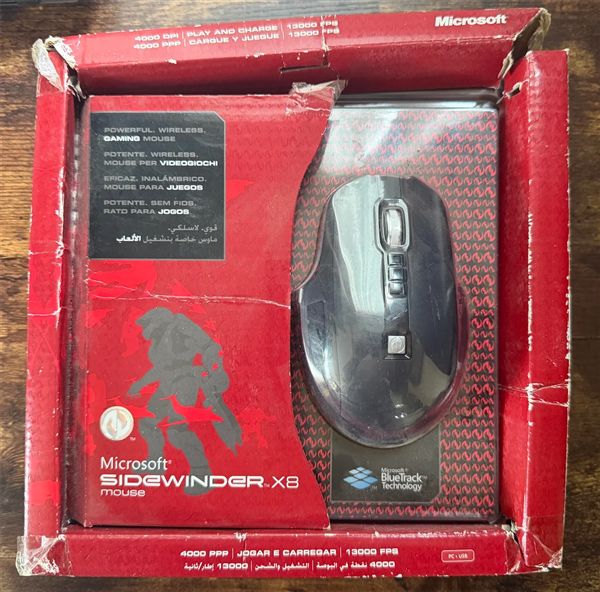 绝版传家宝！网友晒2019年微软SideWinder X8鼠标：用17年还没坏(图1)