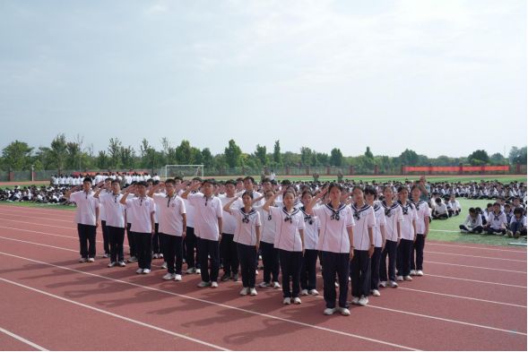 南阳市一中2026级新生军训纪实(图36)