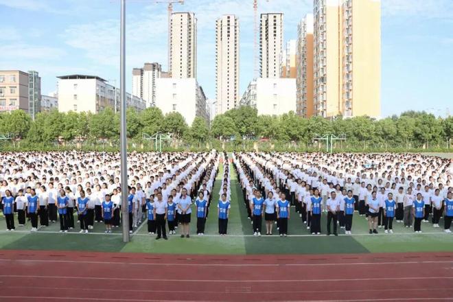 南阳市实验学校举行迎新盛典(图18)