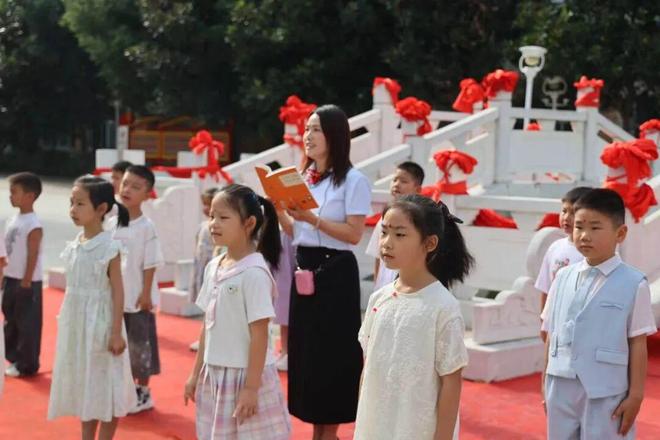南阳市实验学校举行迎新盛典(图85)