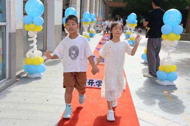 南阳市实验学校举行迎新盛典(图91)