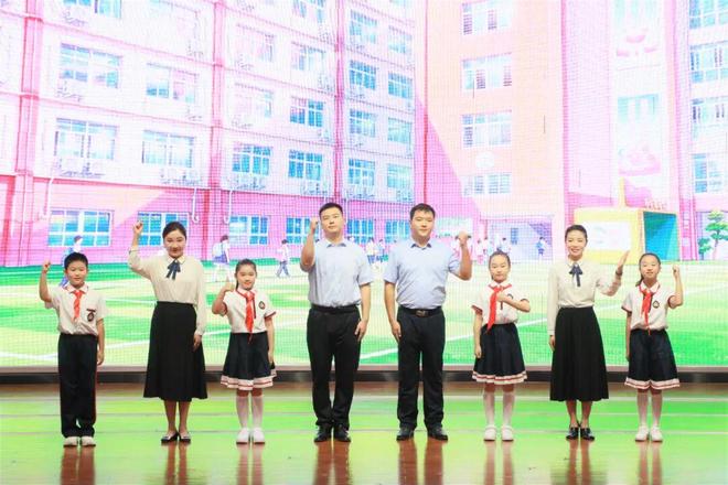 南阳市第十五小学校教育集团2026年秋期开学典礼隆重举行(图12)