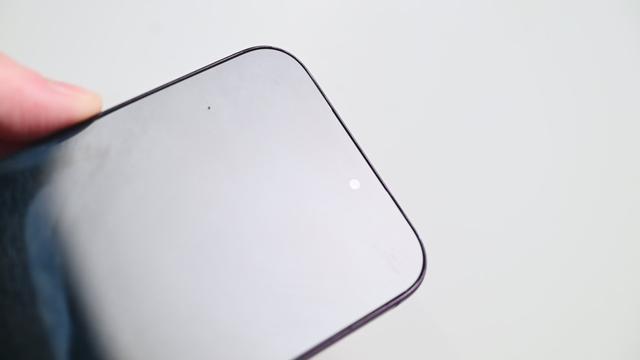 保护壳厂商提前曝光外形细节 折叠版iPhone真机或将长这样(图8)