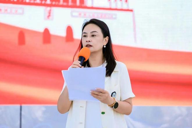丰台二中校长支梅：我们的学习生涯，就是一场属于自己的“长征”(图2)