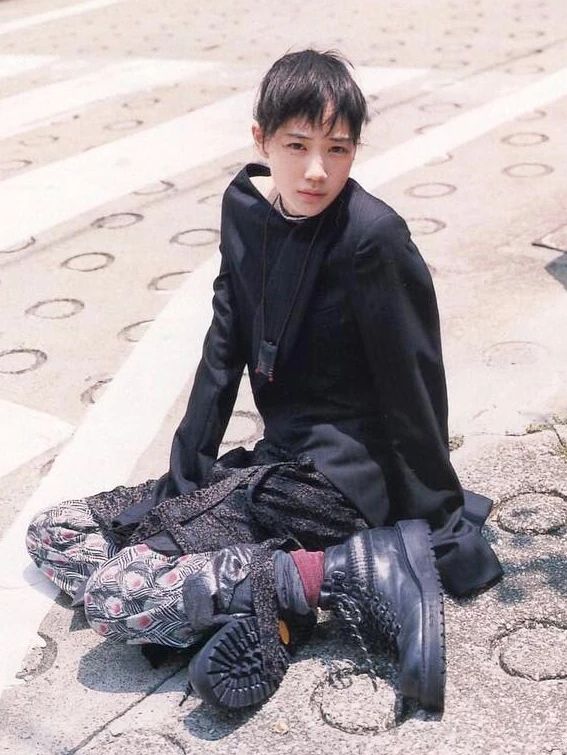 看到41岁的苍井优，她们说：不当少女也挺好(图37)