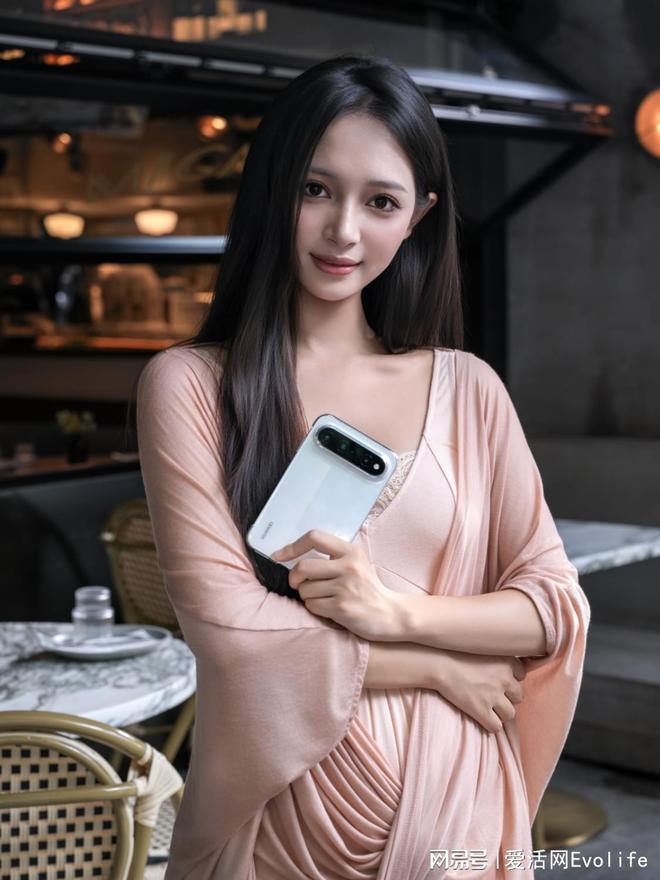 《颜之有物》：华为 Pura X View(图3)