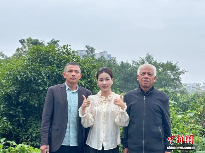 一根粉笔传三代 湖南祁阳21个教育世家扎根乡村育学子(图2)