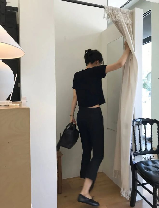专场|| 小个子都说这件买得好成功，衣柜里90%的衣服都能搭(图2)