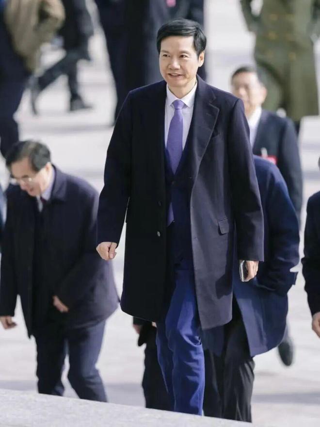 最近爆火的时装剧里，最会穿的人原来是TA？(图74)