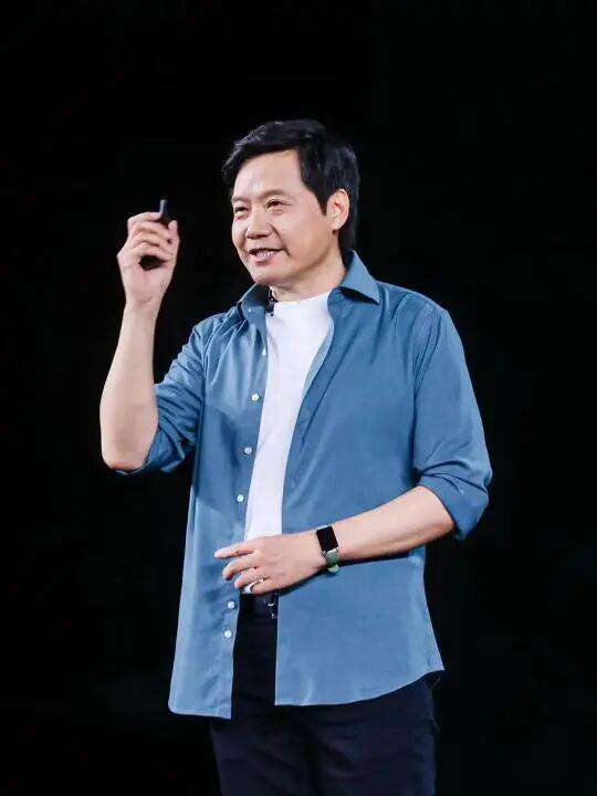 最近爆火的时装剧里，最会穿的人原来是TA？(图98)