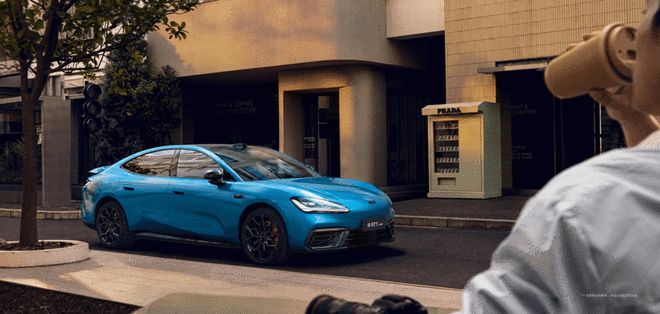 起步续航640km/3.8秒破百/路特斯底盘调校 银河TT先享价12.99万起(图16)