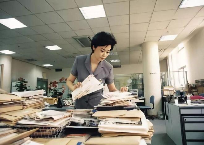 敬一丹离世:照亮世界的灯,又灭了一盏(图16)