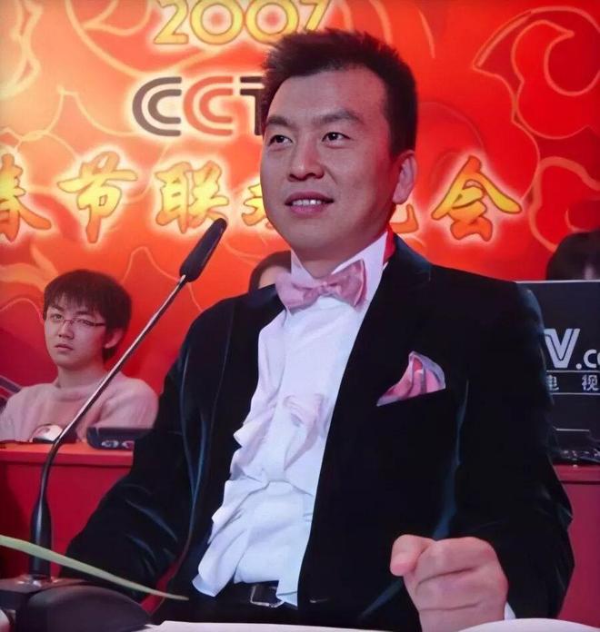 敬一丹离世:照亮世界的灯,又灭了一盏(图10)