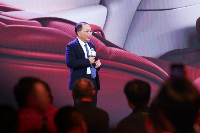 问界M9 Ultimate领世加长版先行者开启全国交付(图3)